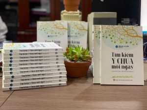 Tìm Kiếm Ý Chúa Mỗi Ngày (Bộ 2 cuốn)